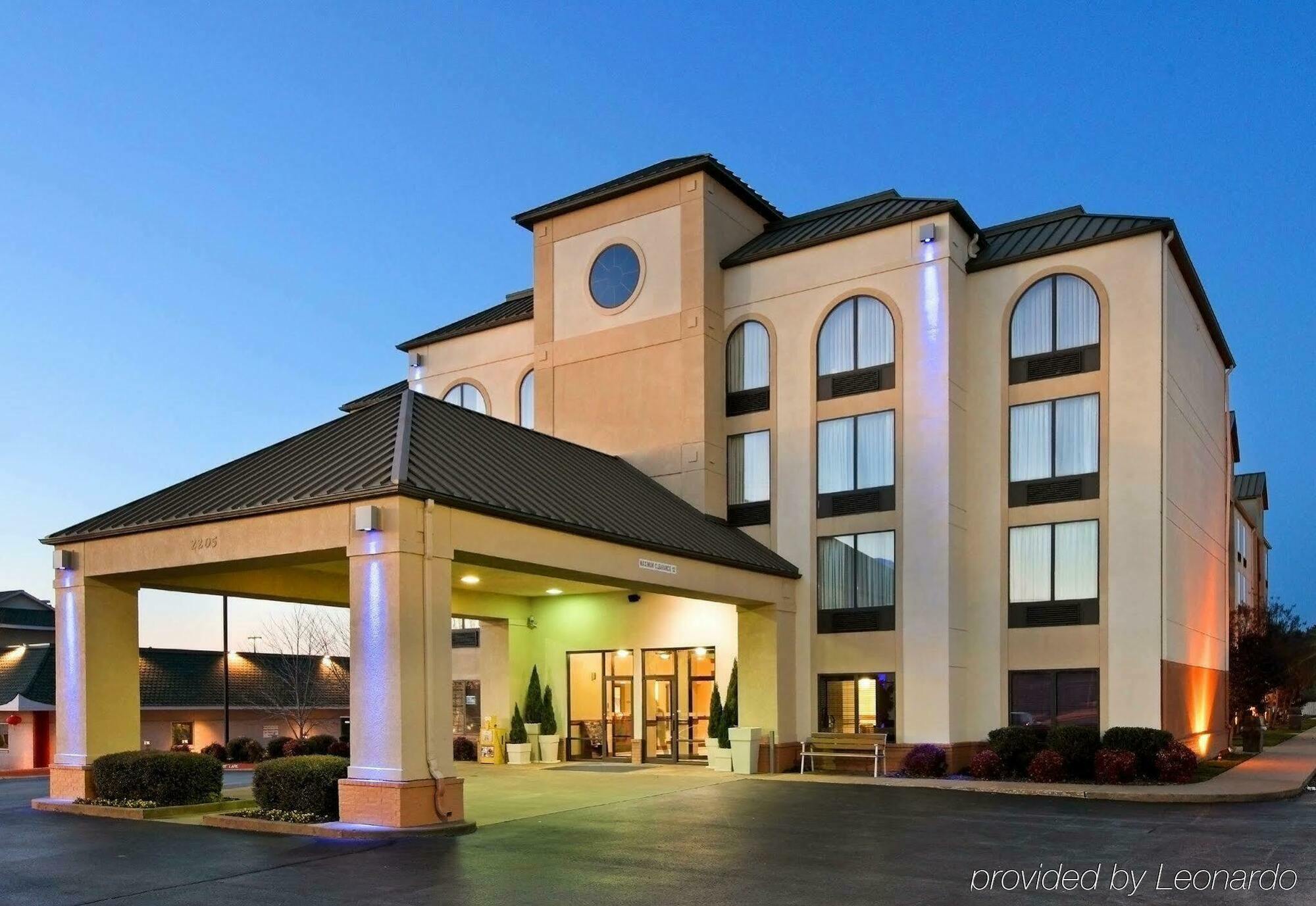 Holiday Inn Express Hotel & Suites Bentonville, An Ihg Hotel Eksteriør billede